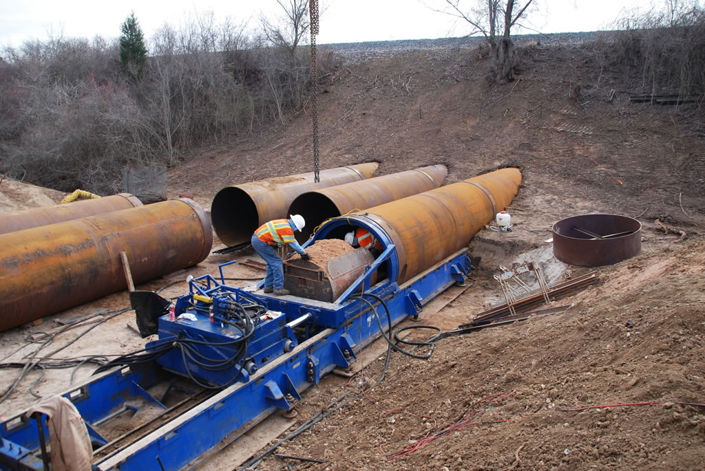 Auger Boring reinforced concrete HASS directional drilling Texas